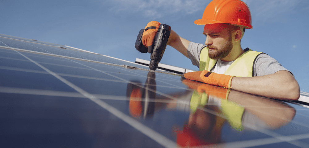 UET Peshawar Develops low-cost Solar Panels