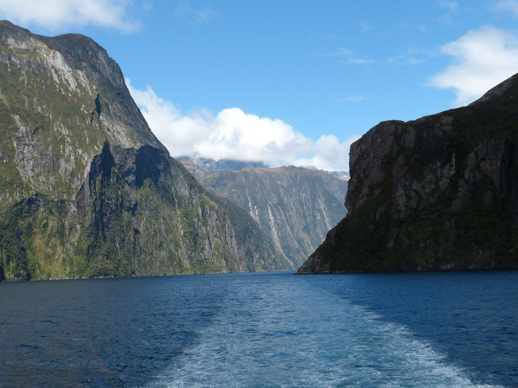 Milford Sound The Best Places to visit in New Zealand